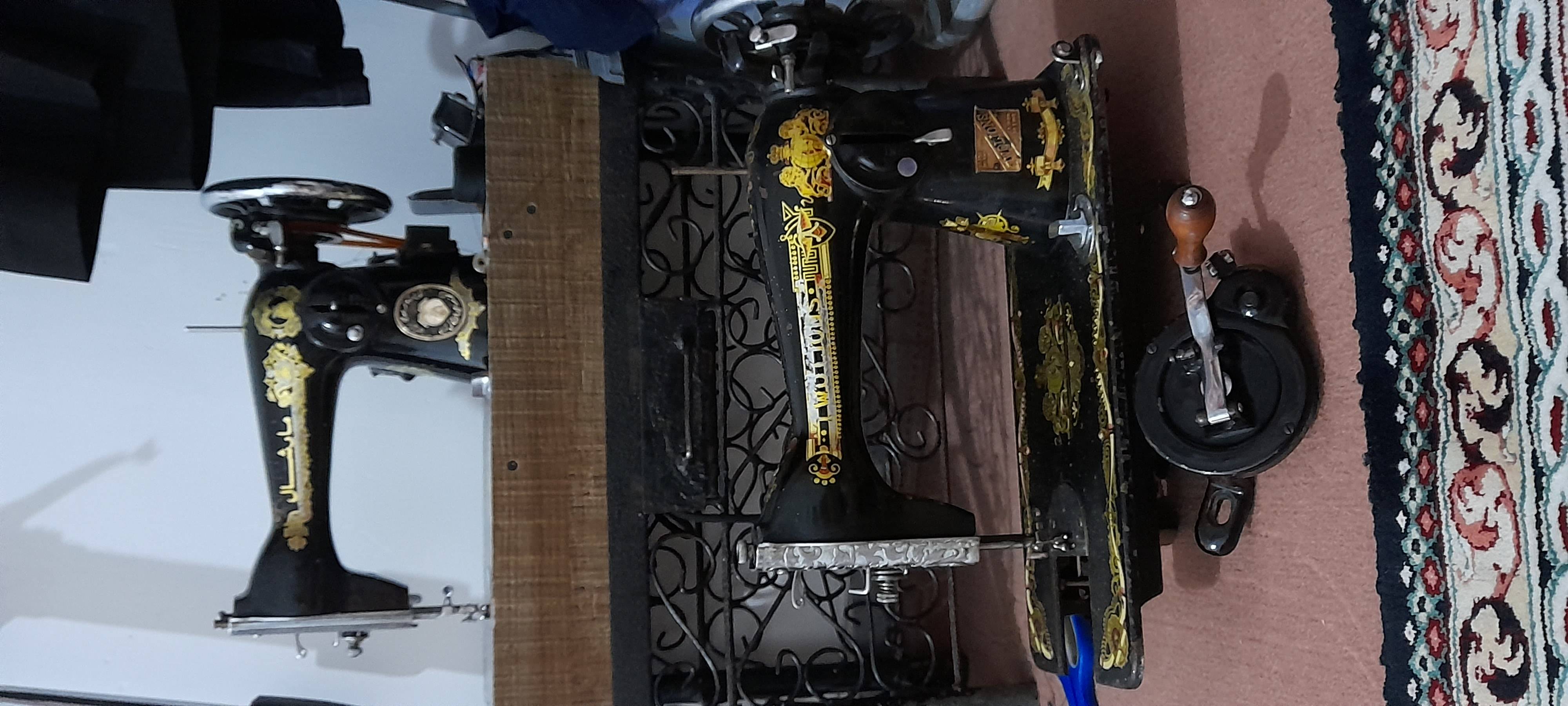 دو چرخ خیاطی مارشال و دو شیر