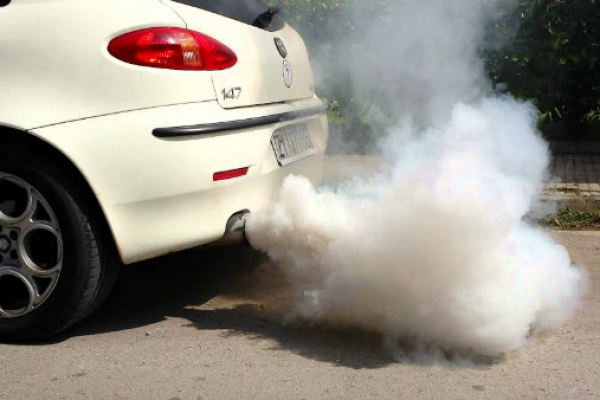 6 نکته طلایی برای جلوگیری از روغن سوزی ماشین
